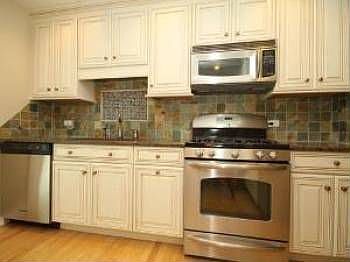 3rd image of 1030 Casa Solana Dr