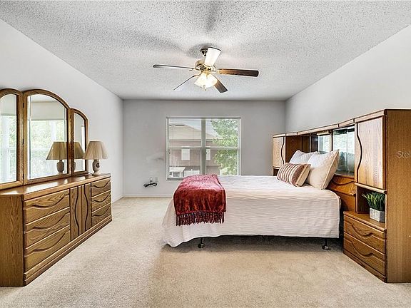 4th image of 126 Pine Isle Dr