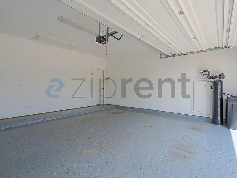 15023 Old Horseshoe Lake Dr — Photo 36
