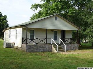 82 4th St E, Grant, AL 35747