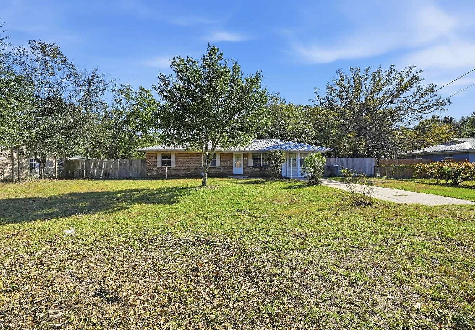 2 bed, 1.5 bath, 1314 sqft, $1,550 — Photo 1