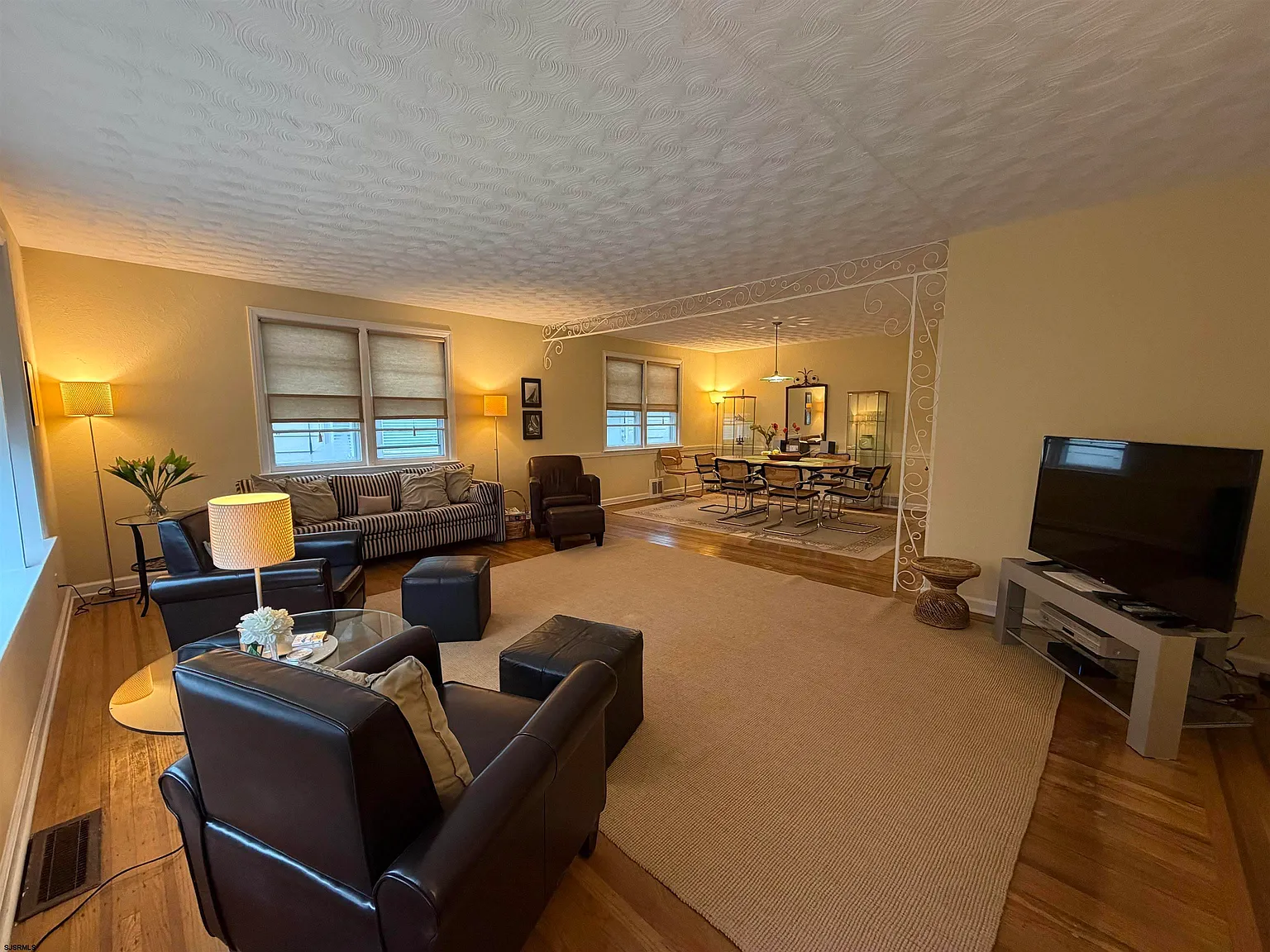 3 bed, 2.0 bath, $20,000 — Photo 4