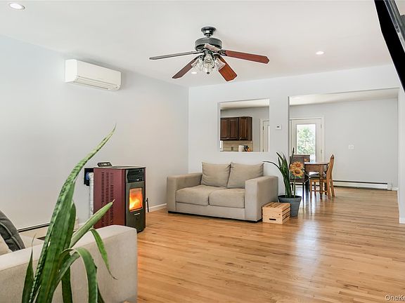 2nd image of 84 Bieselin Road