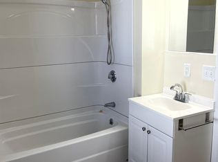 19 Oak St #2, Brunswick, ME 04011