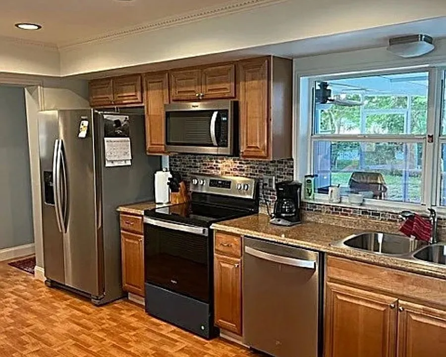 200 Fireside Ct