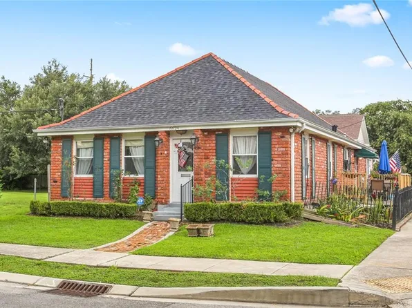 6624 Center St, New Orleans, LA 70124