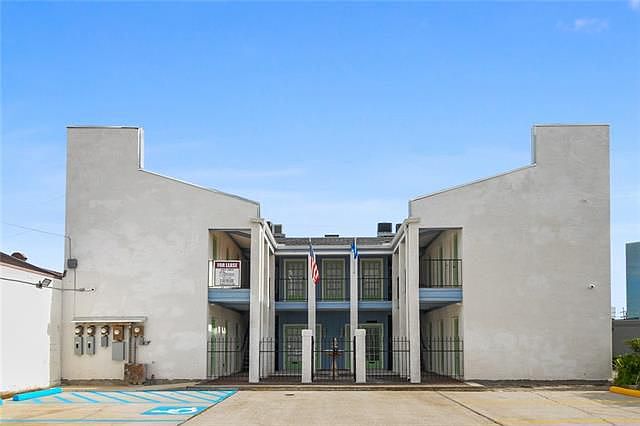 1st image of 3519 12th St #4