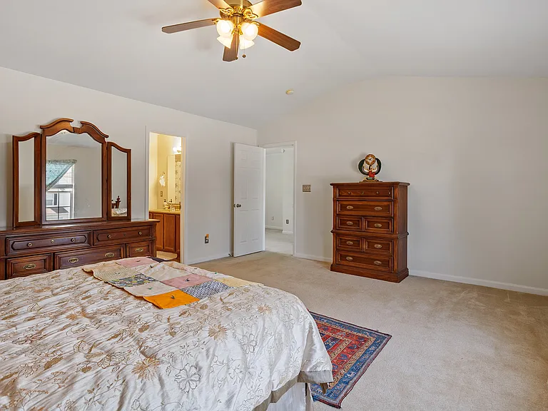 4118 Springfield Creek Dr — Photo 15