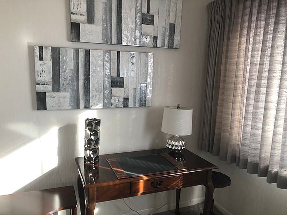 5th image of 610 Indian Rocks Rd N APT 221