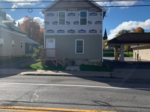 184-186 E Main St, Chateaugay, NY 12920