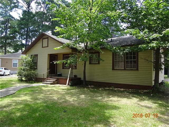 1st image of 510 Park Ln