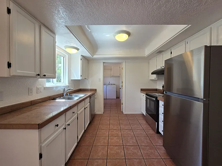 2582 Camino San Patricio — Photo 3