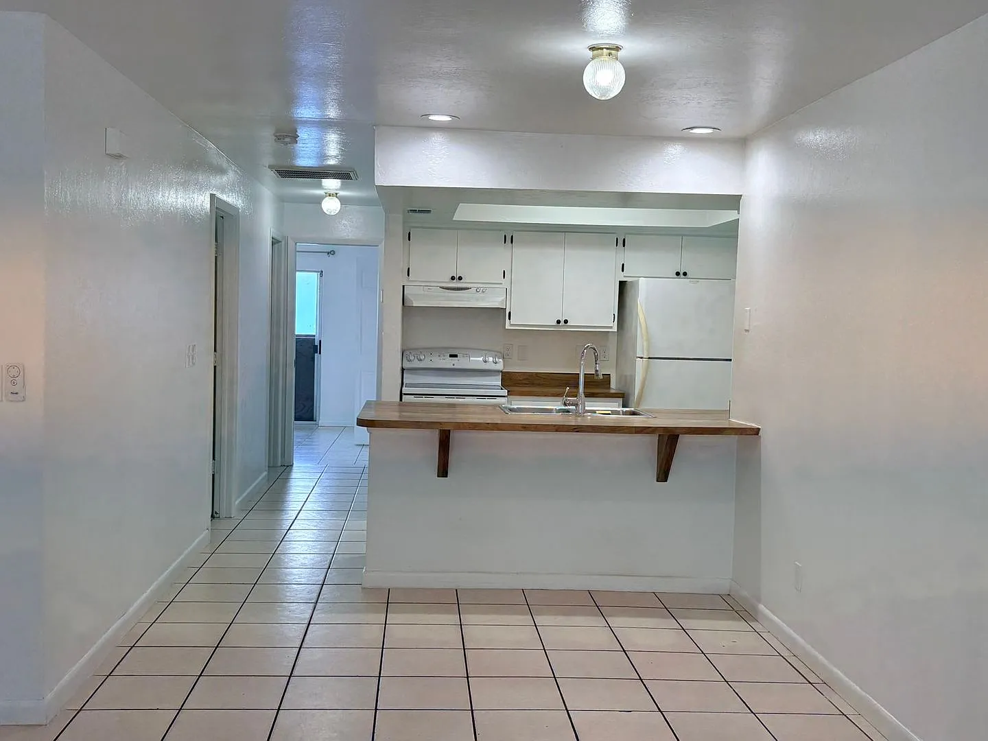 3/2 Duplex for Rent in Cape Coral — Photo 3