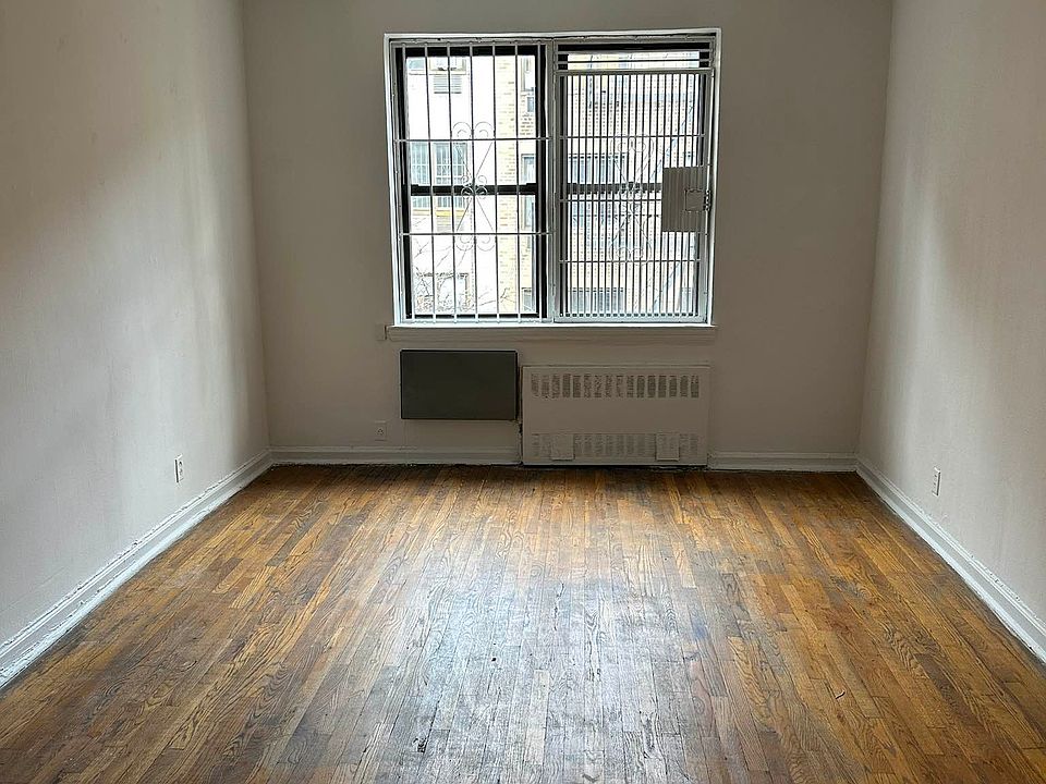 1st image of 310 E 90th St APT 4B