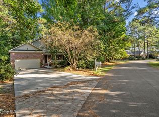 109 E Sanderling Cir, Hampstead, NC 28443