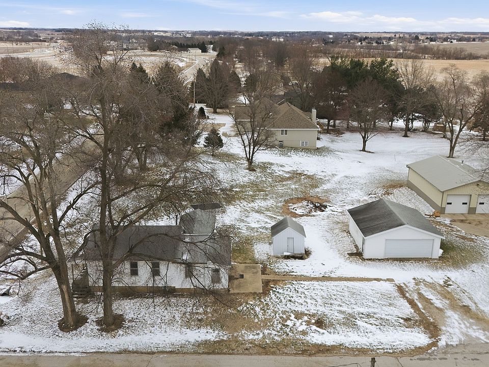 1st image of 6525 NE Rising Sun Dr