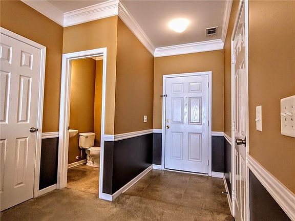 3rd image of 3433 Dianthus Ln #3433
