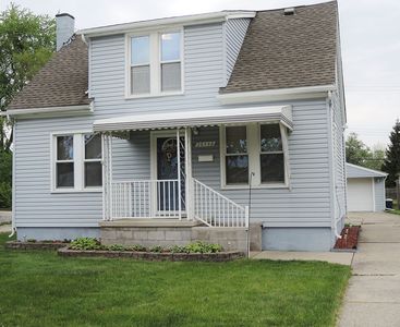 26558 Palmer Blvd, Madison Heights, MI, 48071