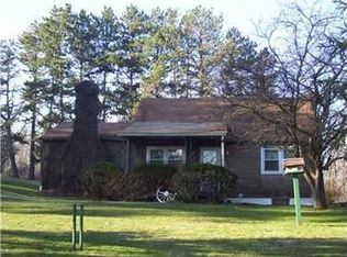 120 Dewey Dr, New Kensington, PA 15068