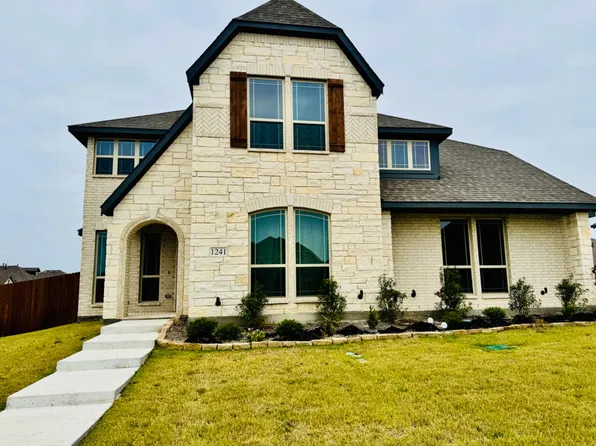 1241 Joseph Earl Dr, Desoto, TX 75115
