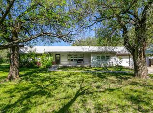 539 N Broadview Ln, Andover, KS 67002