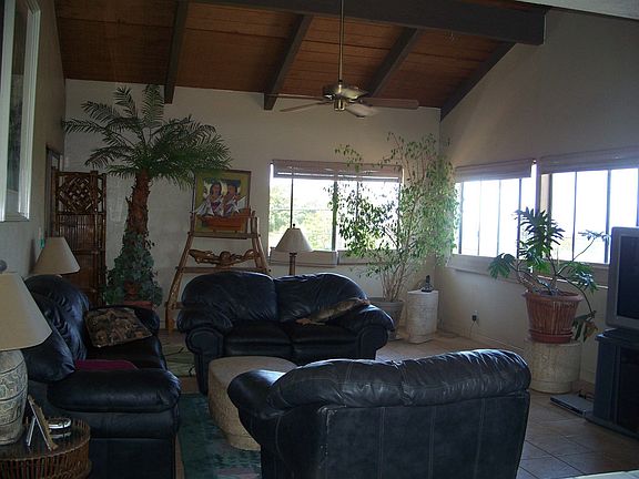 MH Living Room w/wrap around views continued from the lanai
