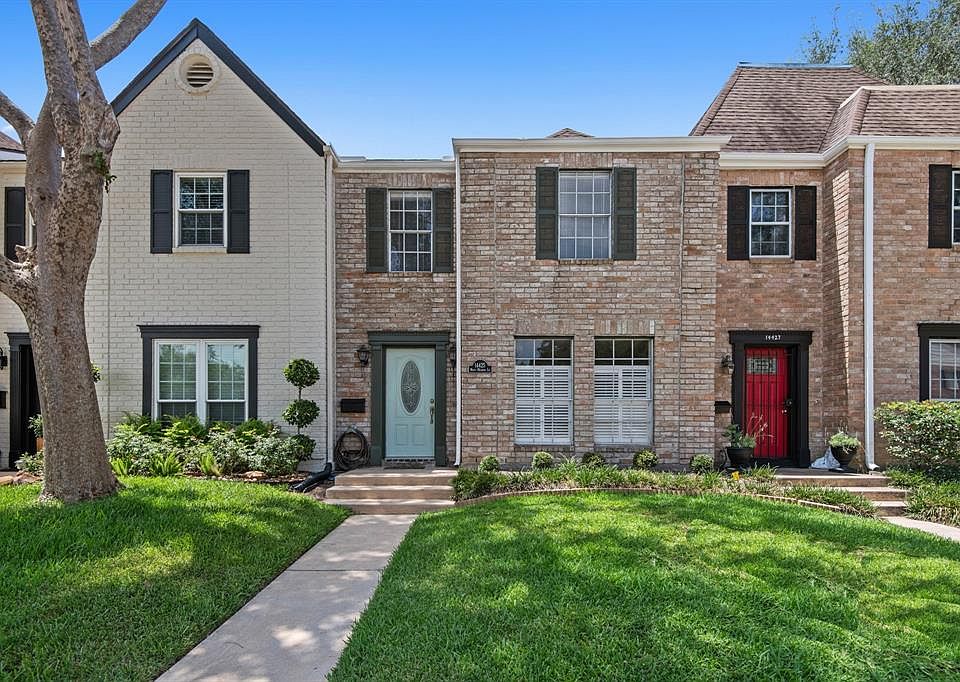 1st image of 14425 Misty Meadow Ln