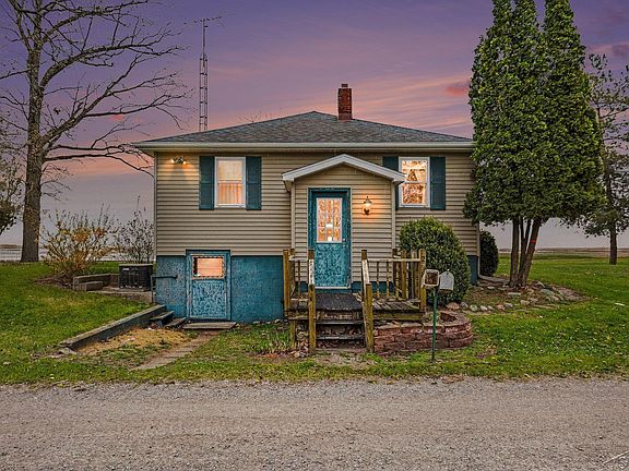 4th image of 2788 N Saginaw Bay Shore Dr