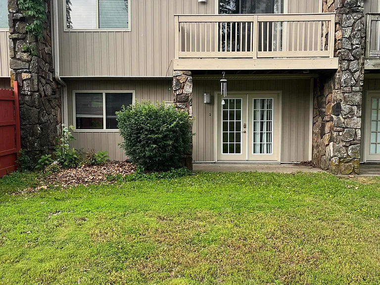 2720 N Loma Linda Dr #B — Photo 24