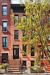 82 Amity Street in Cobble Hill