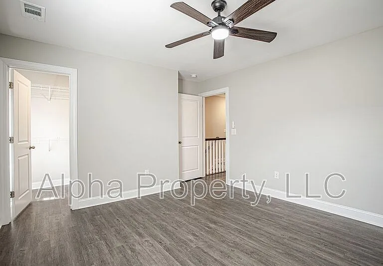 14 Alderly Way — Photo 22