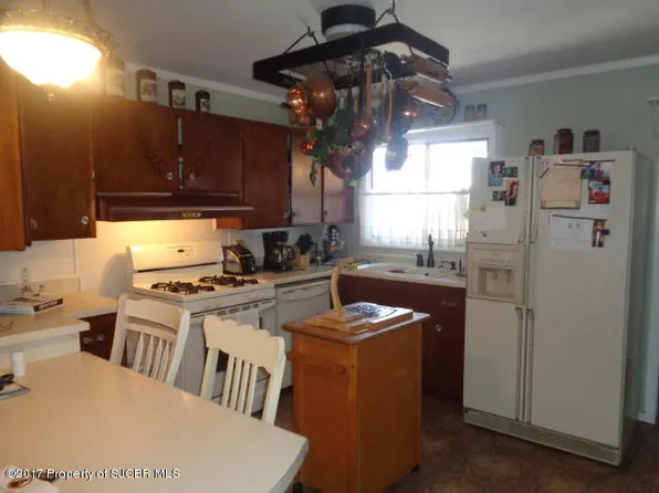 1305 Camino Sol, Farmington, NM 87401