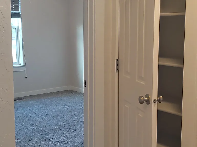 1875 W Deserthawk Dr — Photo 23