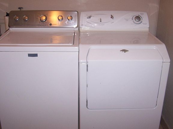 3rd image of 603 S Phillip Dr