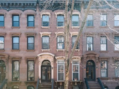 393 Grand Ave, Brooklyn, NY, 11238