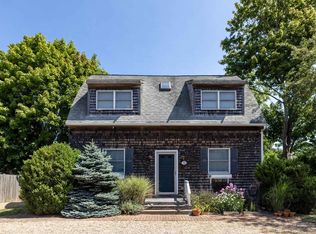 55 Pinehurst Rd, Edgartown, MA 02539