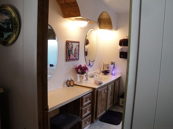5th image of 1900 S Main St Unit 12