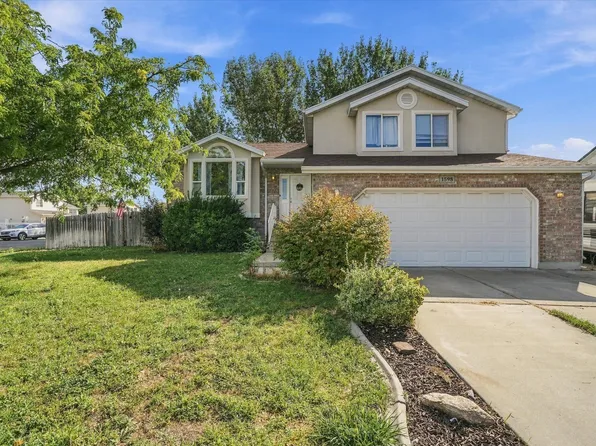 1598 N 2530 W, Clinton, UT 84015