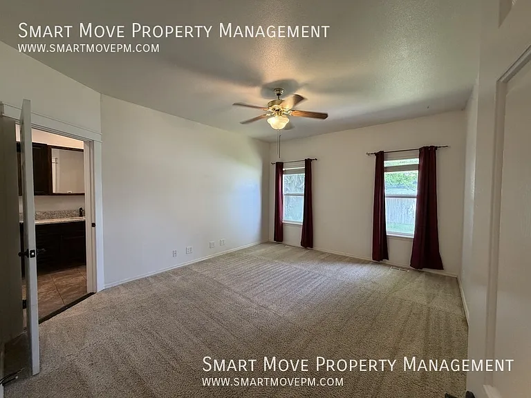 682 W Criterion St — Photo 14