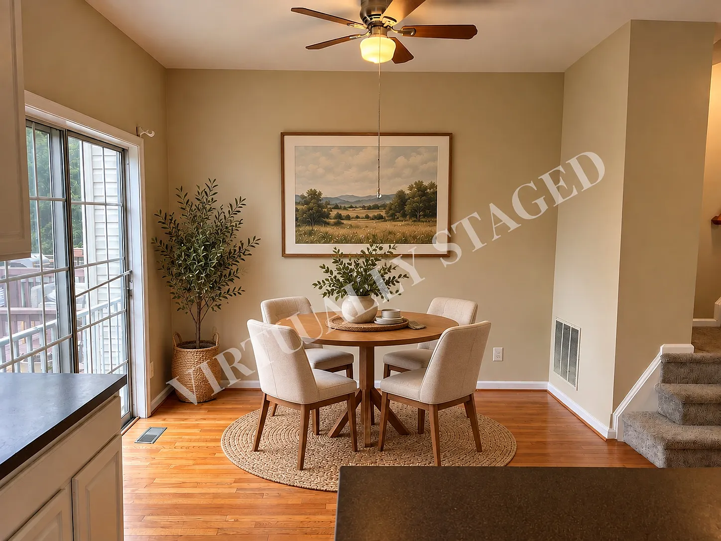 3 bed, 1960 sqft, $2,900 — Photo 3