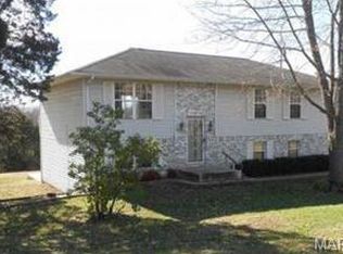 858 Ridgeview Dr, Bonne Terre, MO 63628
