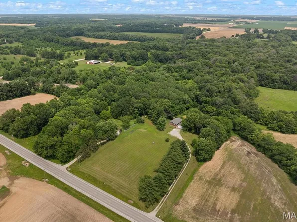 6300 State Route 4, Worden, IL 62097
