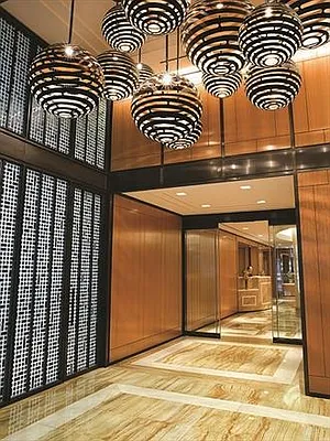 Rented by RELO REDAC INC. | media 21