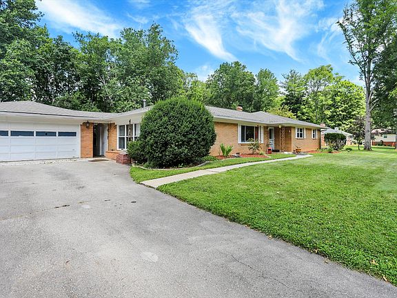 2nd image of 8720 Johns Dr