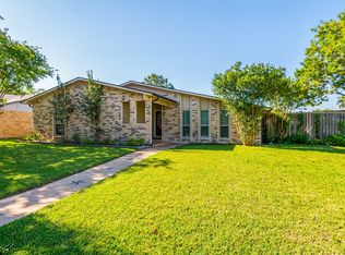 2200 Marble Falls Dr, Carrollton, TX 75007