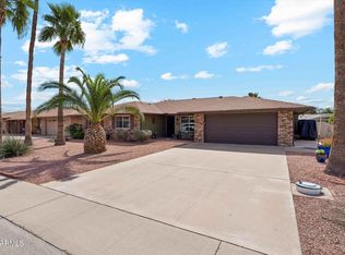 9721 W Greenway Rd, Sun City, AZ 85351
