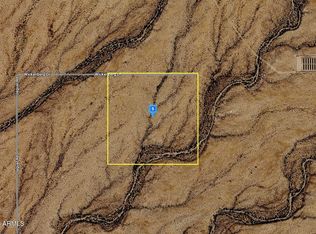 1111 Wickenberg Dr, Golden Valley, AZ 86413