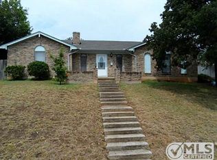 7321 Brentwood Stair Rd, Fort Worth, TX 76112