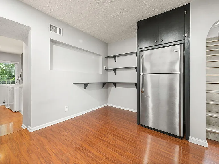 6502 New Albany Condit Rd — Photo 17