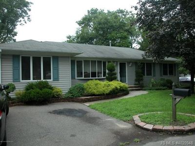 924 Mermaid Ave, Beachwood, NJ, 08722